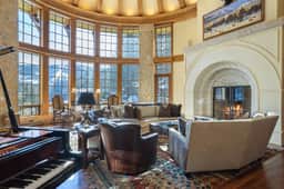 North Starr Chateau (934762)