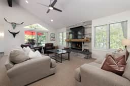 Spruce Park H (1011079)