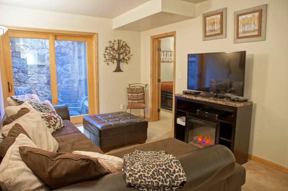 Lion Square Lodge #2 (327135)