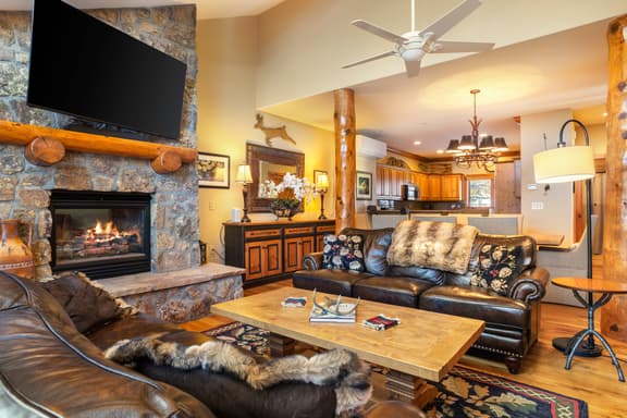 Bachelor Springs 44 (1029882)