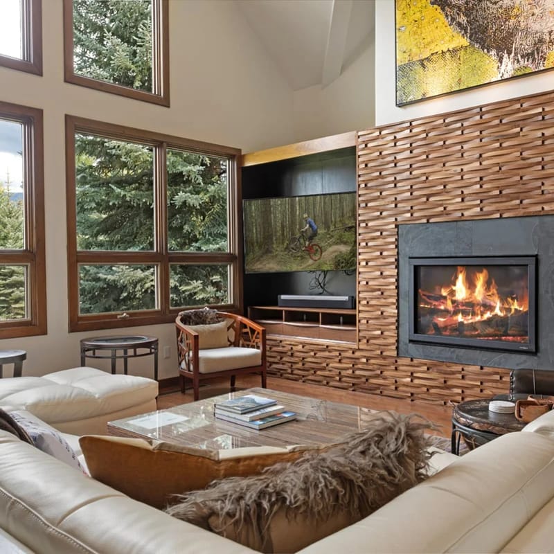 Hillside Court Chalet West (486523)